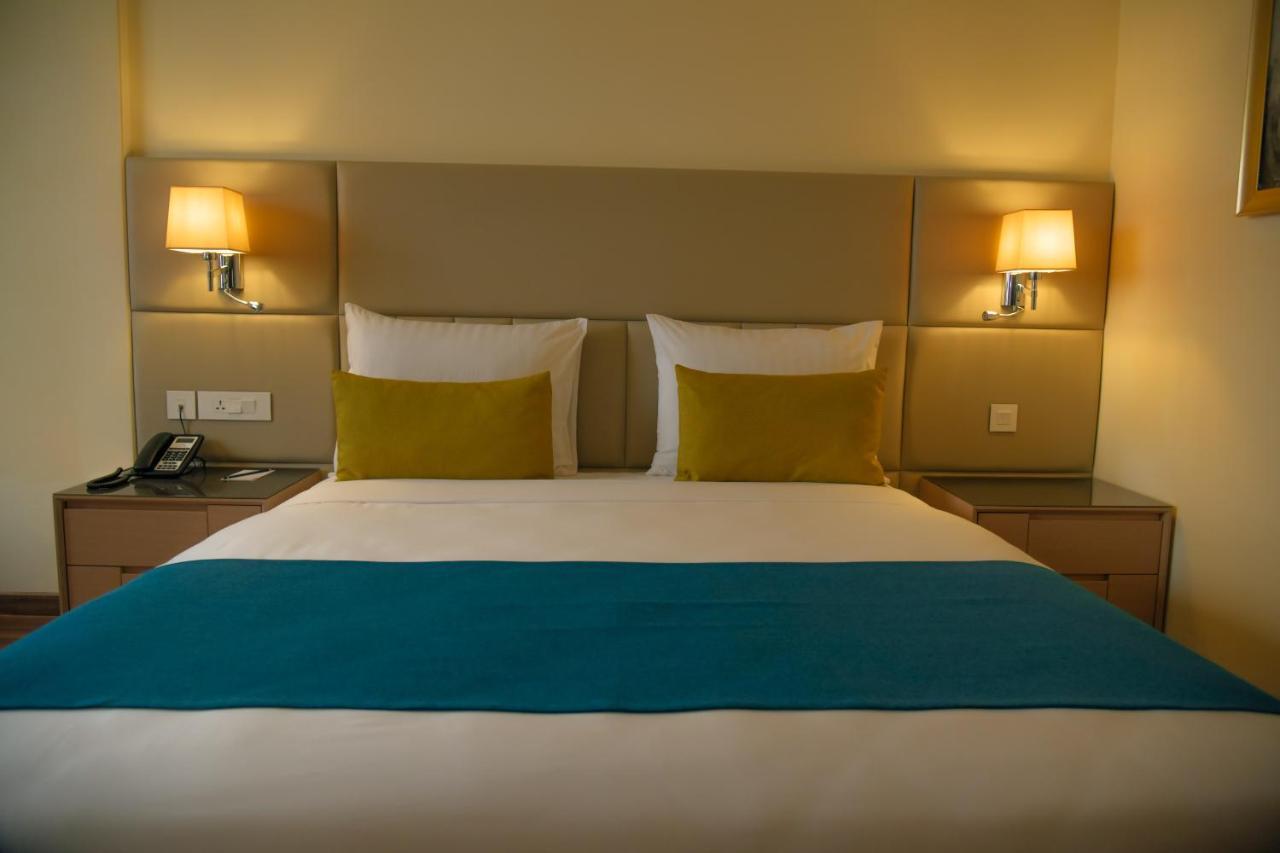 Bravia Hotel Ніамей Екстер'єр фото