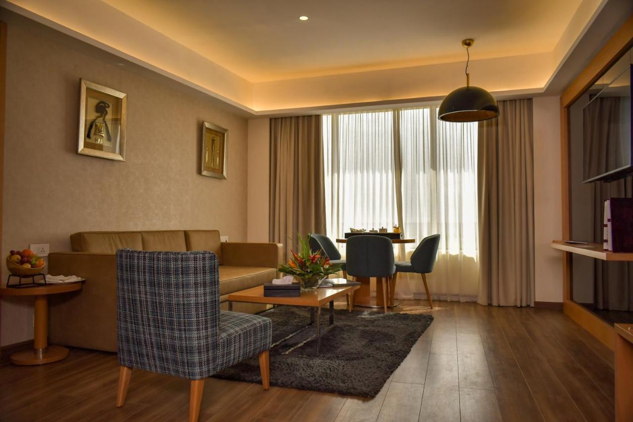 Bravia Hotel Ніамей Екстер'єр фото