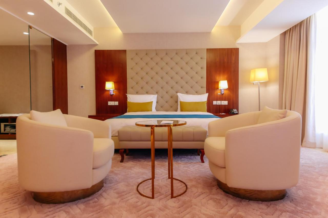 Bravia Hotel Ніамей Екстер'єр фото
